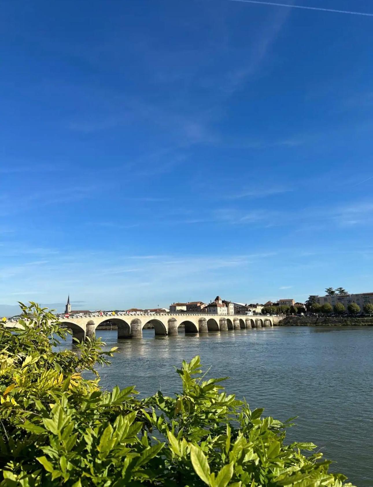 Les Rives De Saone - Balneotherapie Mâcon Exterior foto